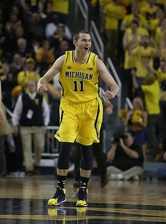 Nik Stauskas (11)