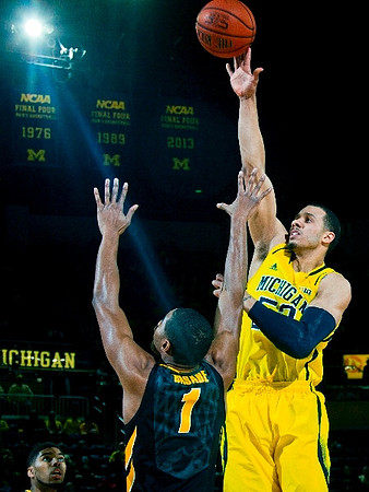 Jordan Morgan (52)