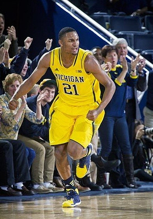 Zak Irvin (21)