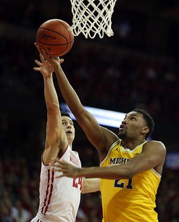 Zak Irvin (21)