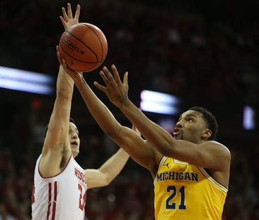 Zak Irvin (21)