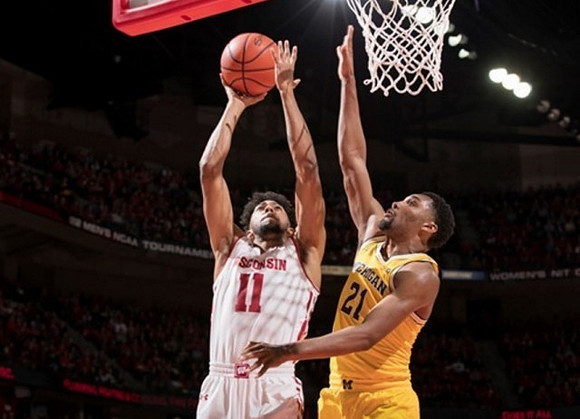 Zak Irvin (21)