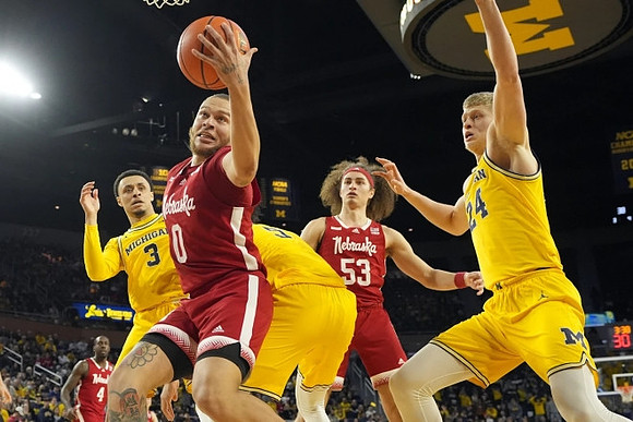 Jaelin Llewellyn (3), Terrance Williams II (5), and Youssef Khayat (24)