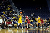 Nimari Burnett (4) and Will Tschetter (42)