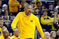 Saddi Washington, Juwan Howard, and Phil Martelli
