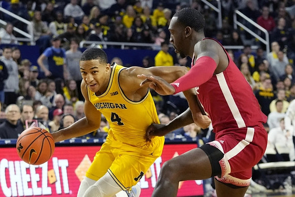 Nimari Burnett (4)