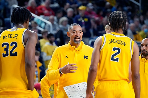 Tarris Reed Jr. (32), Juwan Howard, Tray Jackson (2), and Saddi Washington
