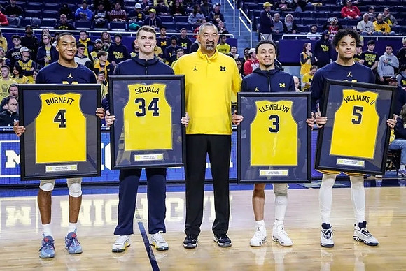 Nimari Burnett (4), Jackson Selvala (34), Juwan Howard, Jaelin Llewellyn (3), and Terrance Williams II (5)