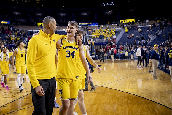 Dug McDaniel (0), Terrance Williams II (5), Juwan Howard, and Jackson Selvala (34)