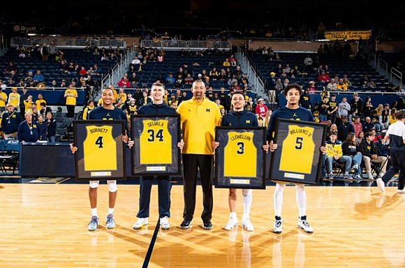 Nimari Burnett (4), Jackson Selvala (34), Juwan Howard, Jaelin Llewellyn (3), and Terrance Williams II (5)