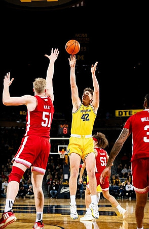 Will Tschetter (42)