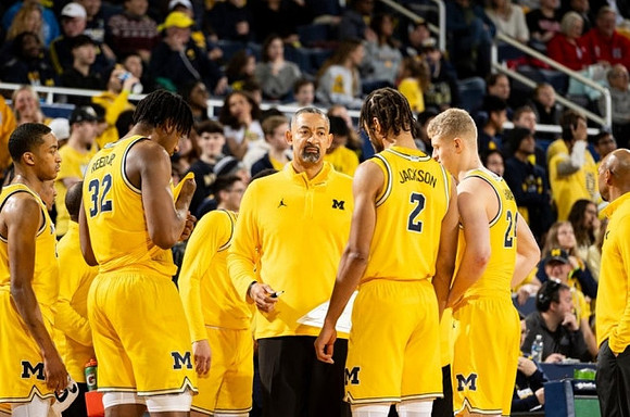 Juwan Howard and Michigan Team
