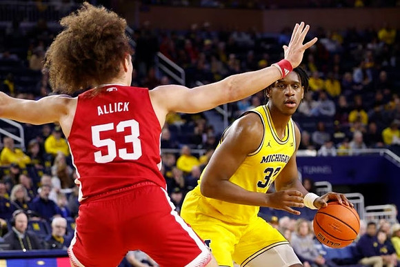 Tarris Reed Jr. (32)