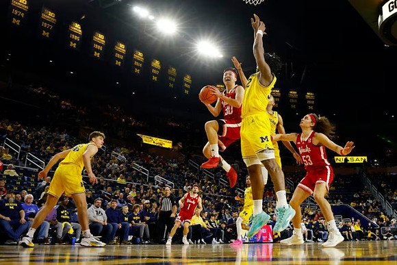 Will Tschetter (42) and Tarris Reed Jr. (32)
