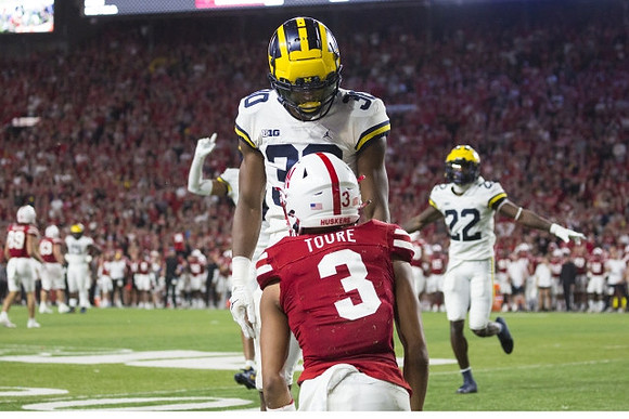 Daxton Hill (30) and Gemon Green (22)