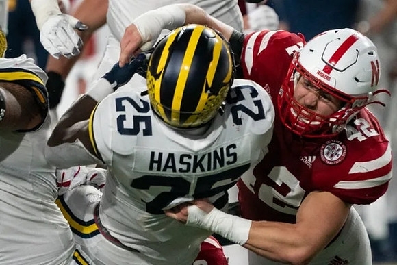 Hassan Haskins (25)