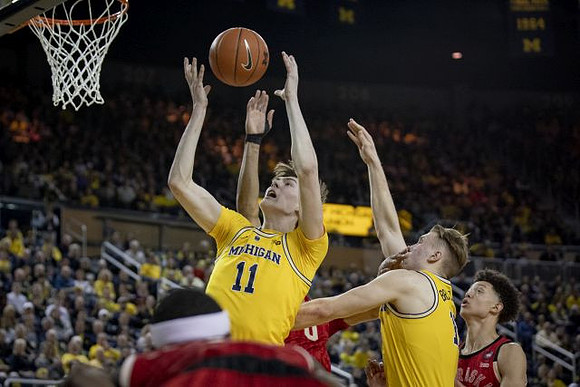 Colin Castleton (11) and Ignas Brazdeikis (13)