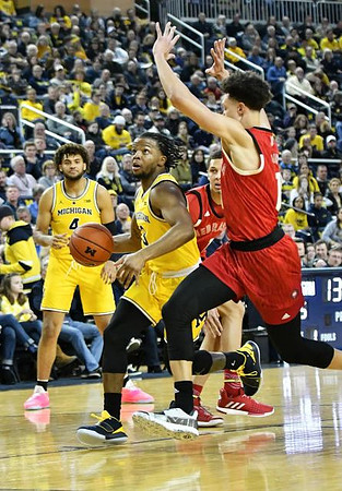 Isaiah Livers (4) and Zavier Simpson (3)