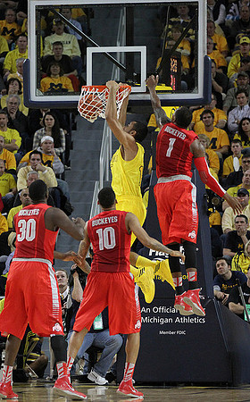 Jon Horford (15)