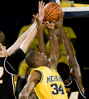 DeShawn Sims