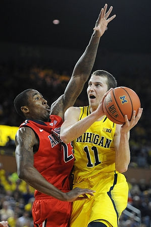 Nik Stauskas (11)