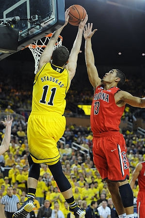 Nik Stauskas (11)