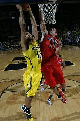 Jon Horford (15)