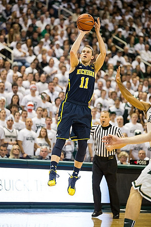Nik Stauskas (11)