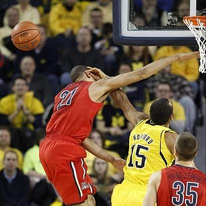 Jon Horford (15)