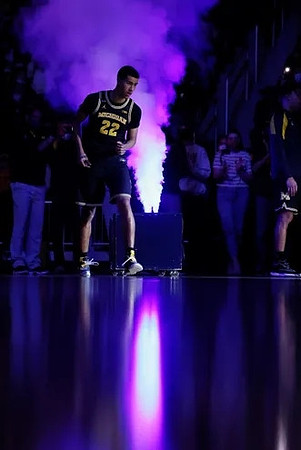 Caleb Houstan (22)