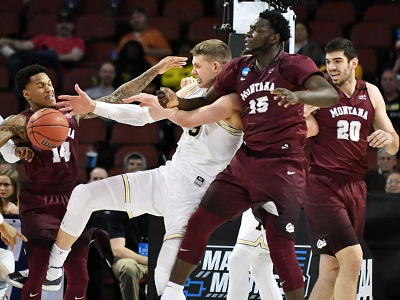 Moritz Wagner (13)