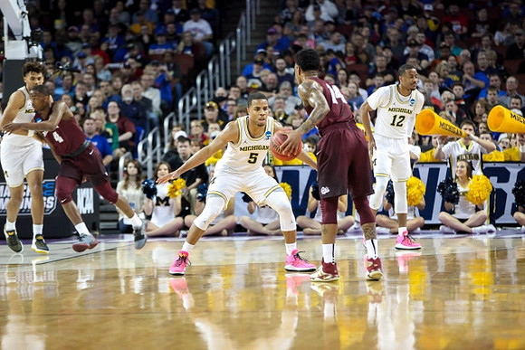 Isaiah Livers (4), Jaaron Simmons (5), and Muhammad-Ali Abdur-Rahkman (12)