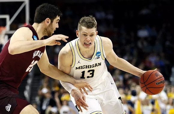 Moritz Wagner (13)
