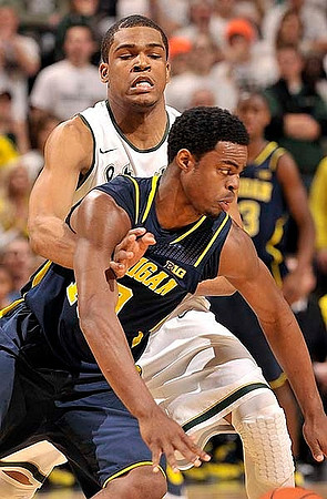 Derrick Walton Jr. (10)