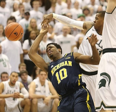 Derrick Walton Jr. (10)