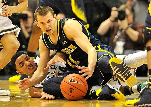 Nik Stauskas (11)