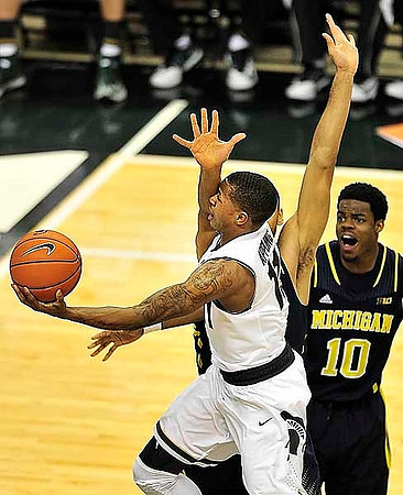 Derrick Walton Jr. (10)