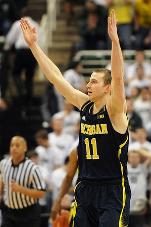 Nik Stauskas (11)