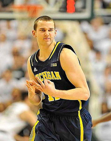 Nik Stauskas (11)