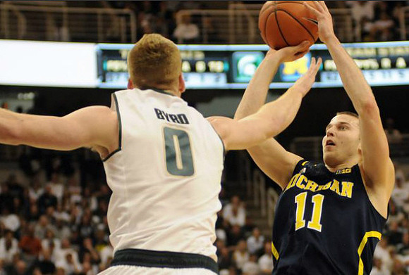 Nik Stauskas (11)