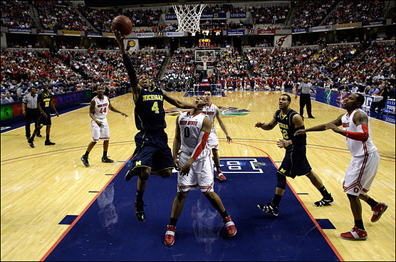 Tim Hardaway Jr. (10), Darius Morris (4), and Jordan Morgan (52)