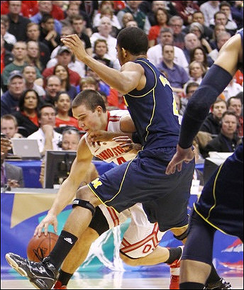 Darius Morris (4)