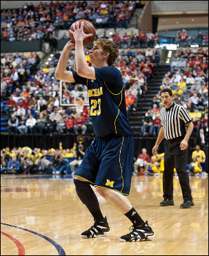 Evan Smotrycz (23)