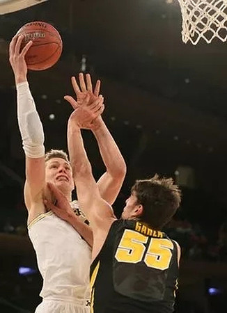 Moritz Wagner (13)