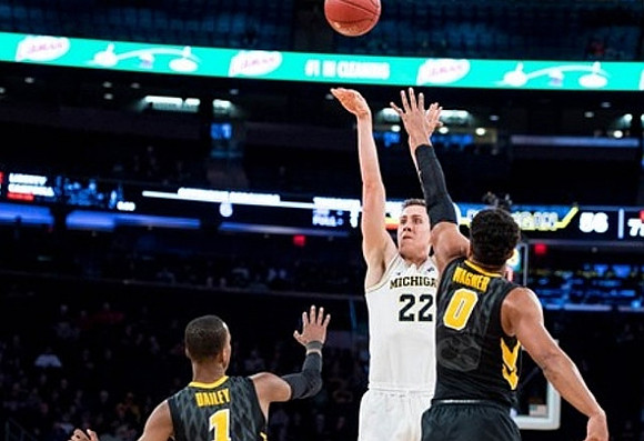Duncan Robinson (22)