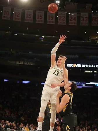 Moritz Wagner (13)