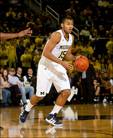 Jon Horford (15)
