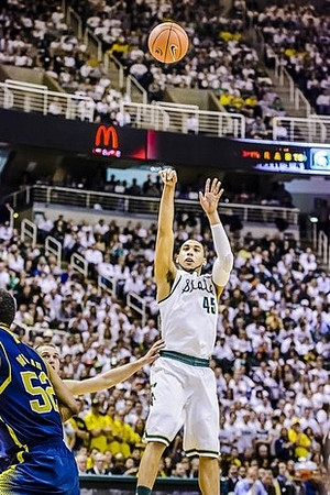 Jordan Morgan (52)
