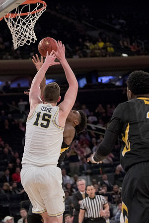 Jon Teske (15)