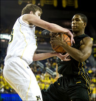 Evan Smotrycz (23)